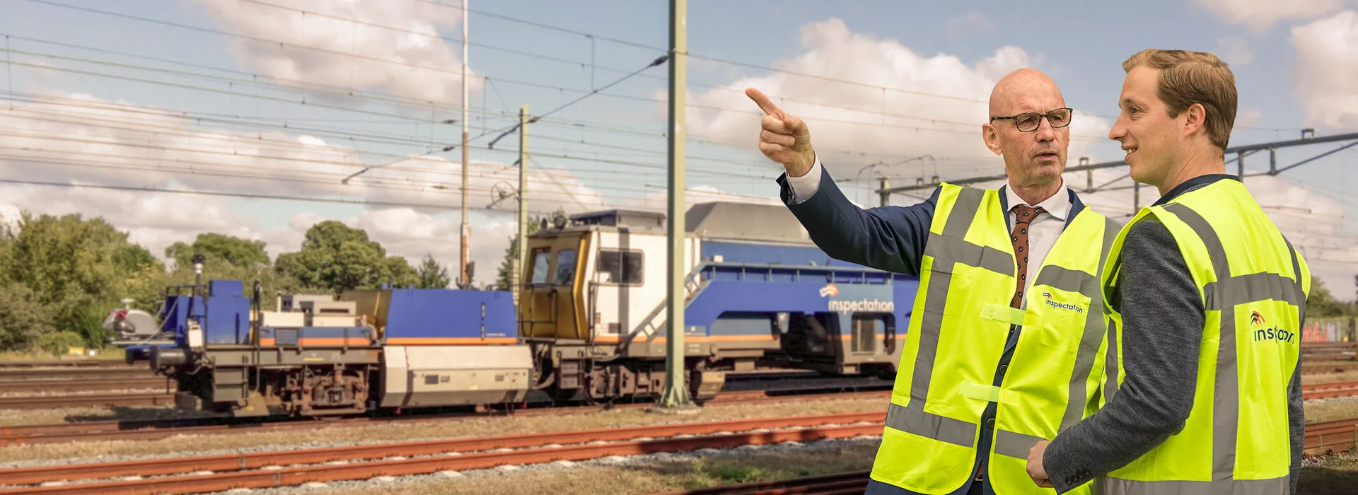 H Case Volker Rail